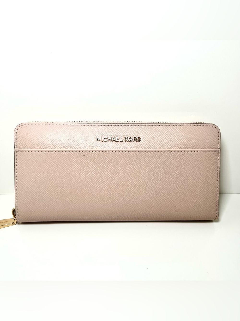 MICHAEL KORS Women’s Casual Soft Pink Leather Wallet, Excellent New Condition